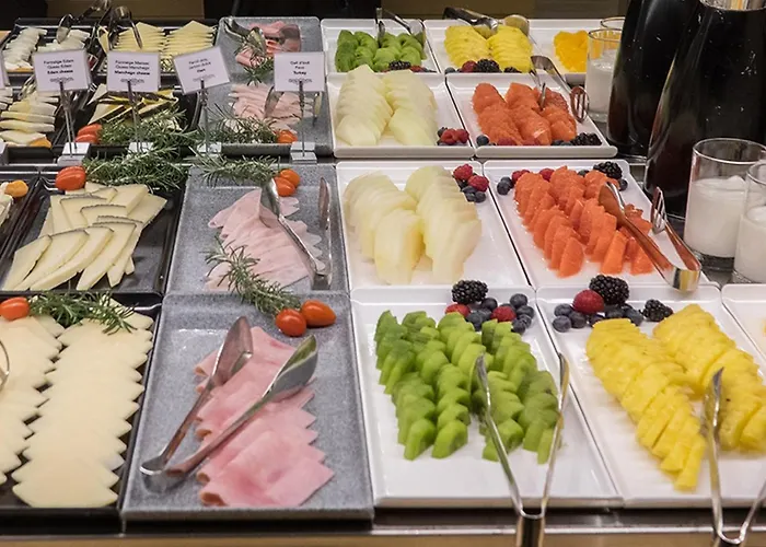 Hotel àmbit 4*