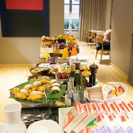 Otel Ambit