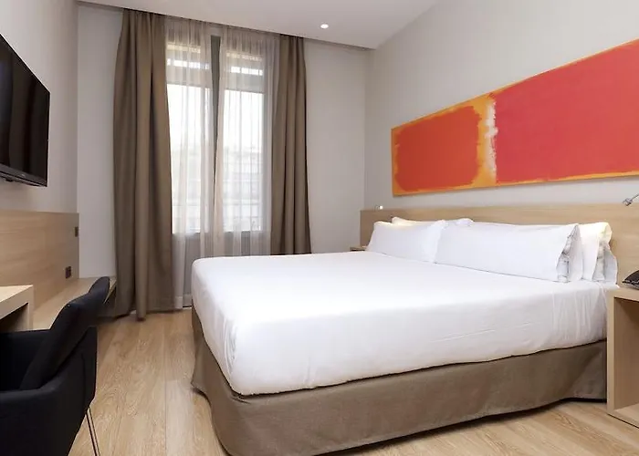 Ambit Hotell 4*
