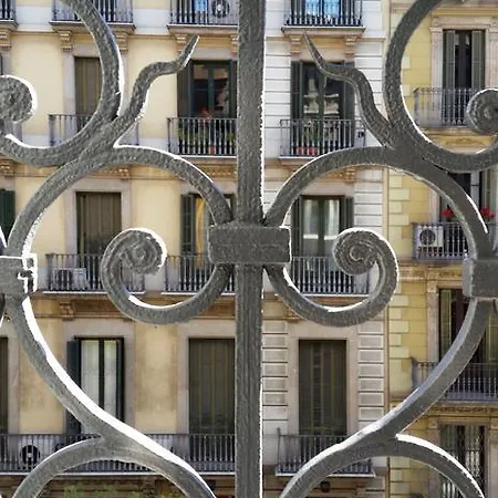 Hotel àmbit 4*