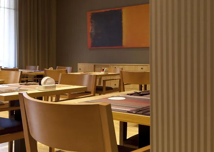 Hotel Ambit